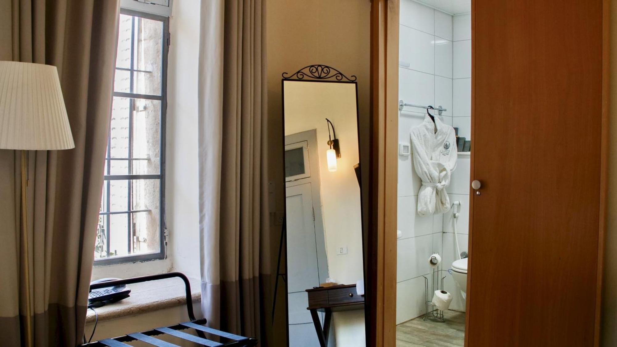Farah Locanda Ramallah Exteriör bild